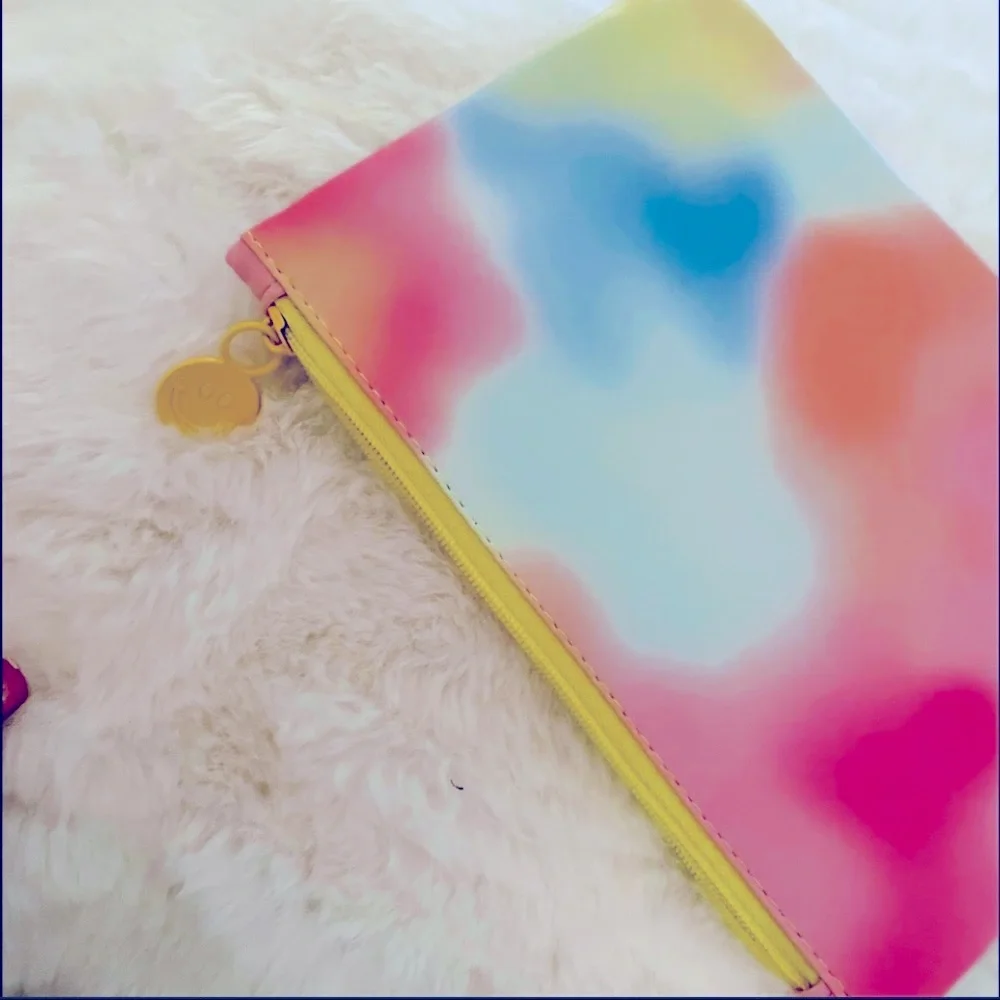 Ipsy 'Happy Vibes Ahead' Pastel Clutch Glam Bag